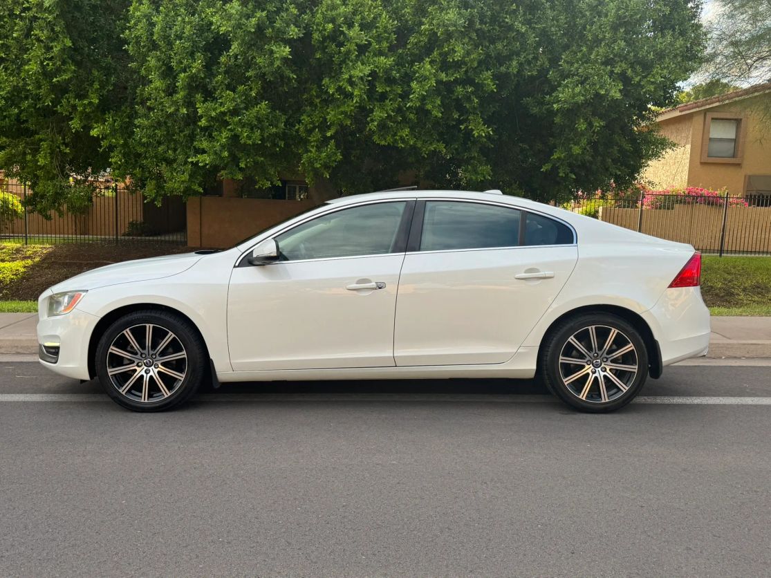 volvo s60 2016 LYV402FK5GB110853 image volvo s60 2016 LYV402FK5GB110853 image