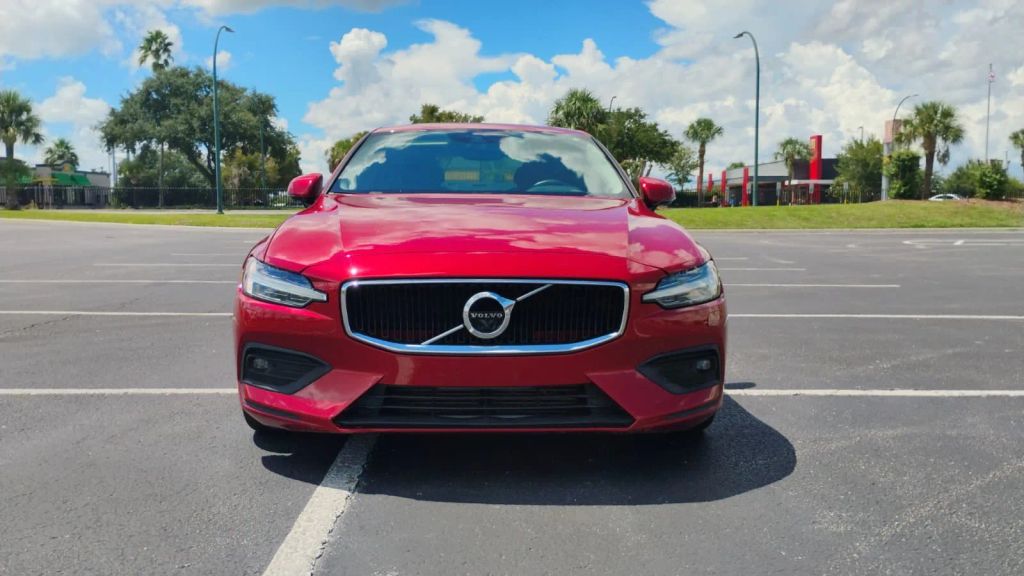 volvo s60 2019 7JRA22TK9KG018516 image volvo s60 2019 7JRA22TK9KG018516 image