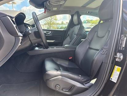 volvo s60 2019 7JR102FK7KG017897 image volvo s60 2019 7JR102FK7KG017897 image