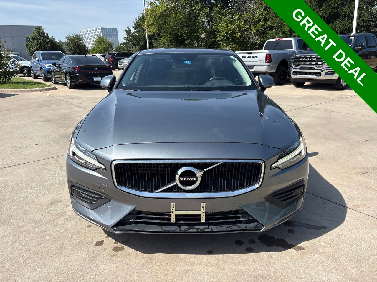 volvo s60 2019 7JRA22TK0KG001040 image volvo s60 2019 7JRA22TK0KG001040 image