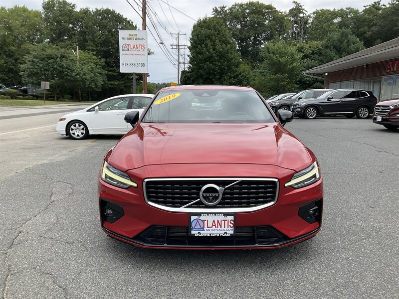 volvo s60 2019 7JRA22TM8KG000588 image volvo s60 2019 7JRA22TM8KG000588 image