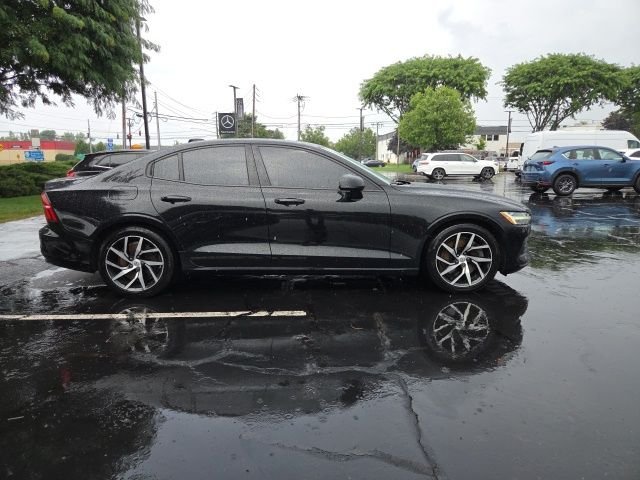 volvo s60 2019 7JRA22TK5KG004628 image volvo s60 2019 7JRA22TK5KG004628 image