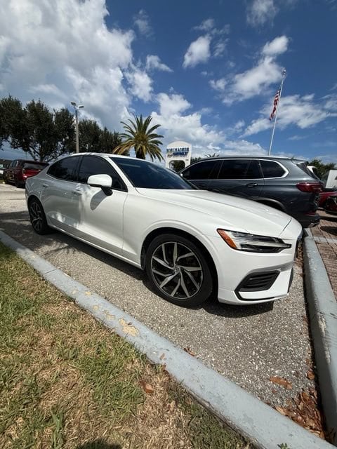 volvo s60 2019 7JR102FK6KG013503 image volvo s60 2019 7JR102FK6KG013503 image