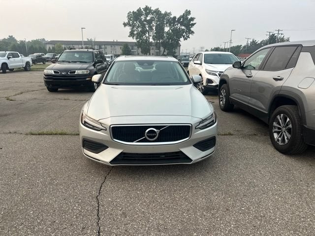 volvo s60 2019 7JRA22TK2KG016932 image volvo s60 2019 7JRA22TK2KG016932 image