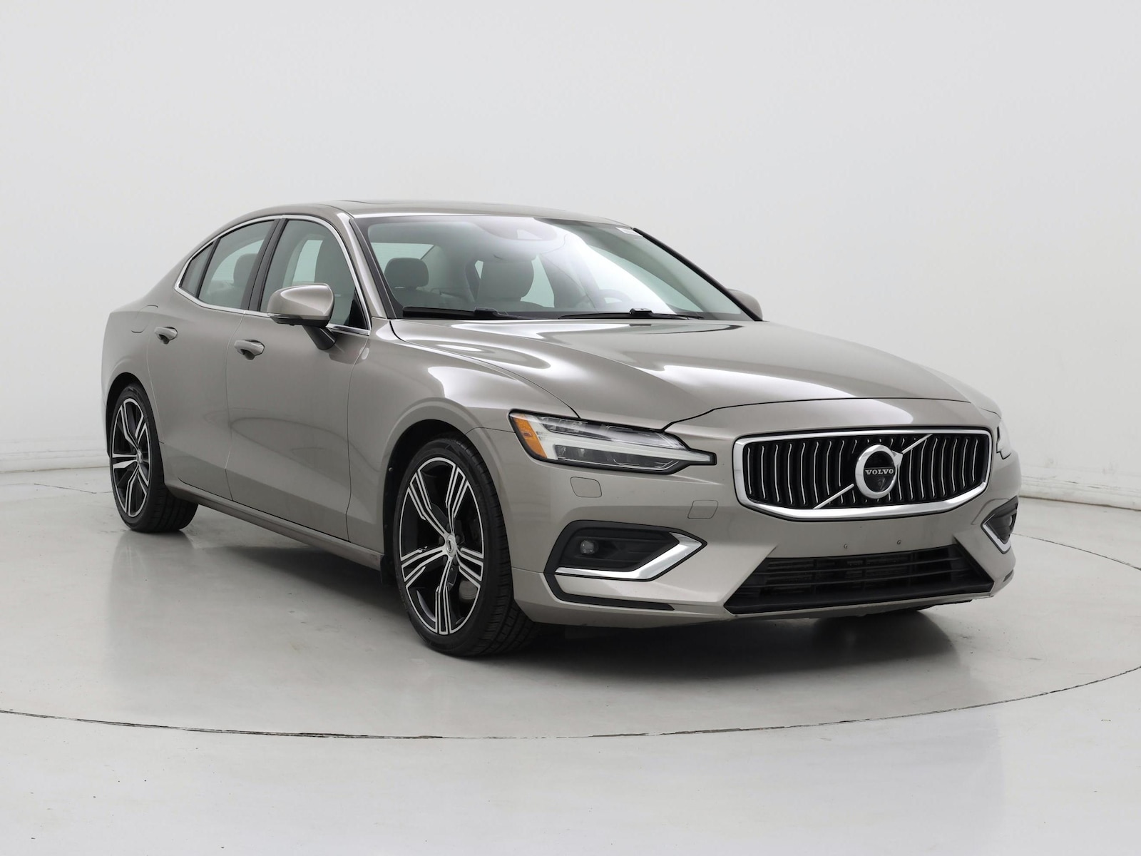 volvo s60 2019 7JRA22TL9KG000705 image volvo s60 2019 7JRA22TL9KG000705 image