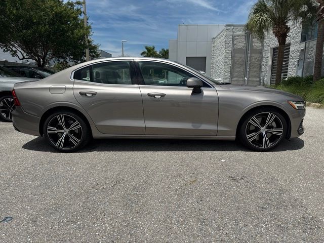 volvo s60 2019 7JRA22TL4KG016908 image volvo s60 2019 7JRA22TL4KG016908 image