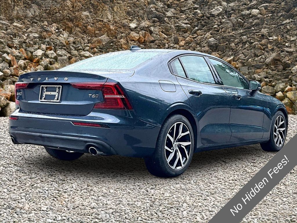 volvo s60 2019 7JRA22TK5KG003365 image volvo s60 2019 7JRA22TK5KG003365 image