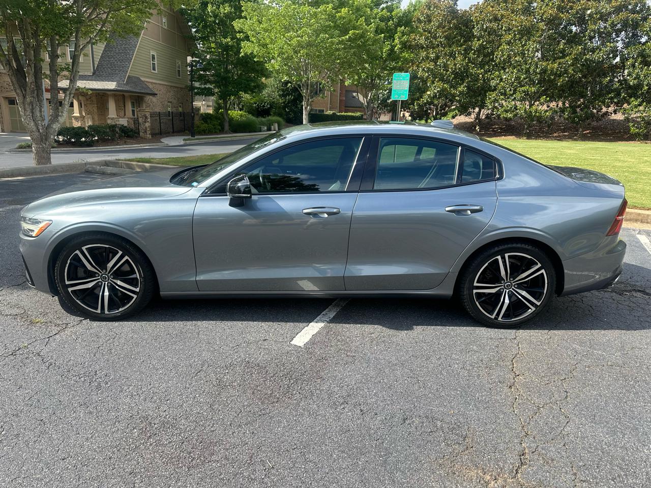 volvo s60 2019 7JRA22TM0KG006241 image volvo s60 2019 7JRA22TM0KG006241 image