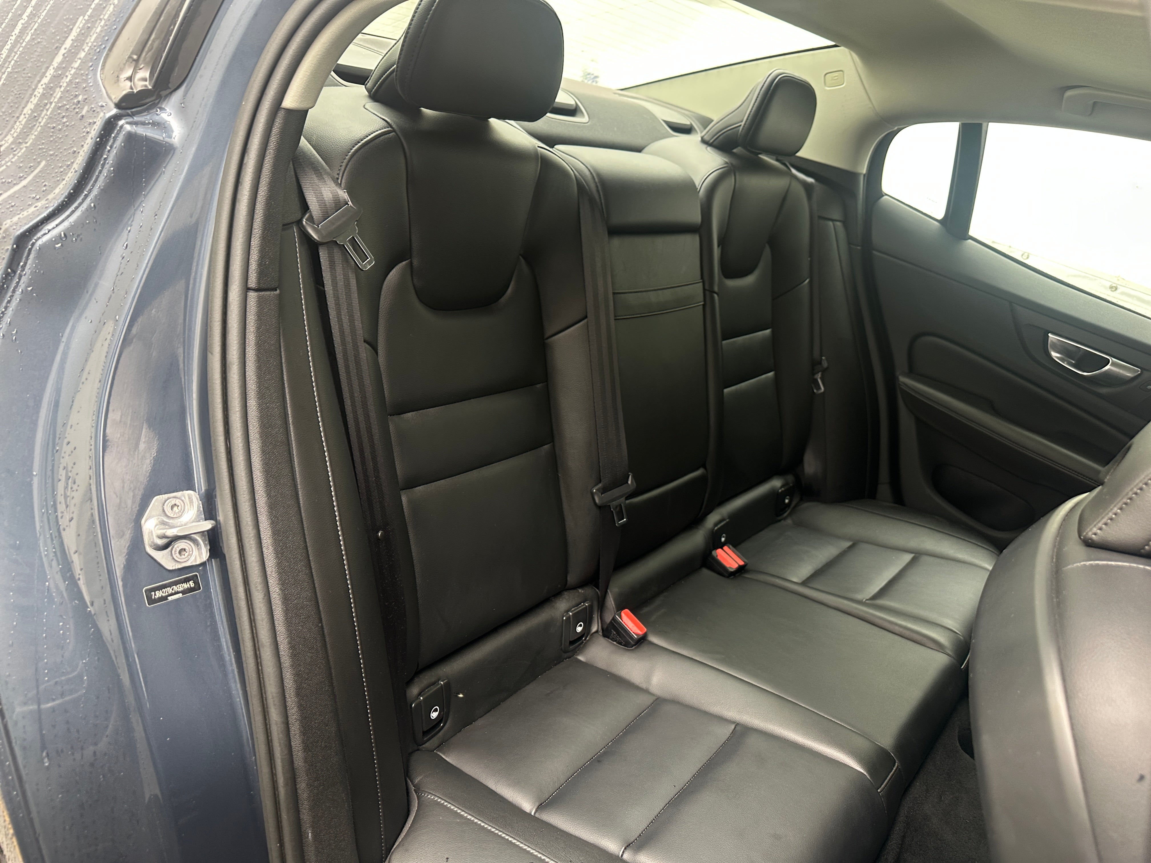 volvo s60 2019 7JRA22TK7KG014416 image volvo s60 2019 7JRA22TK7KG014416 image