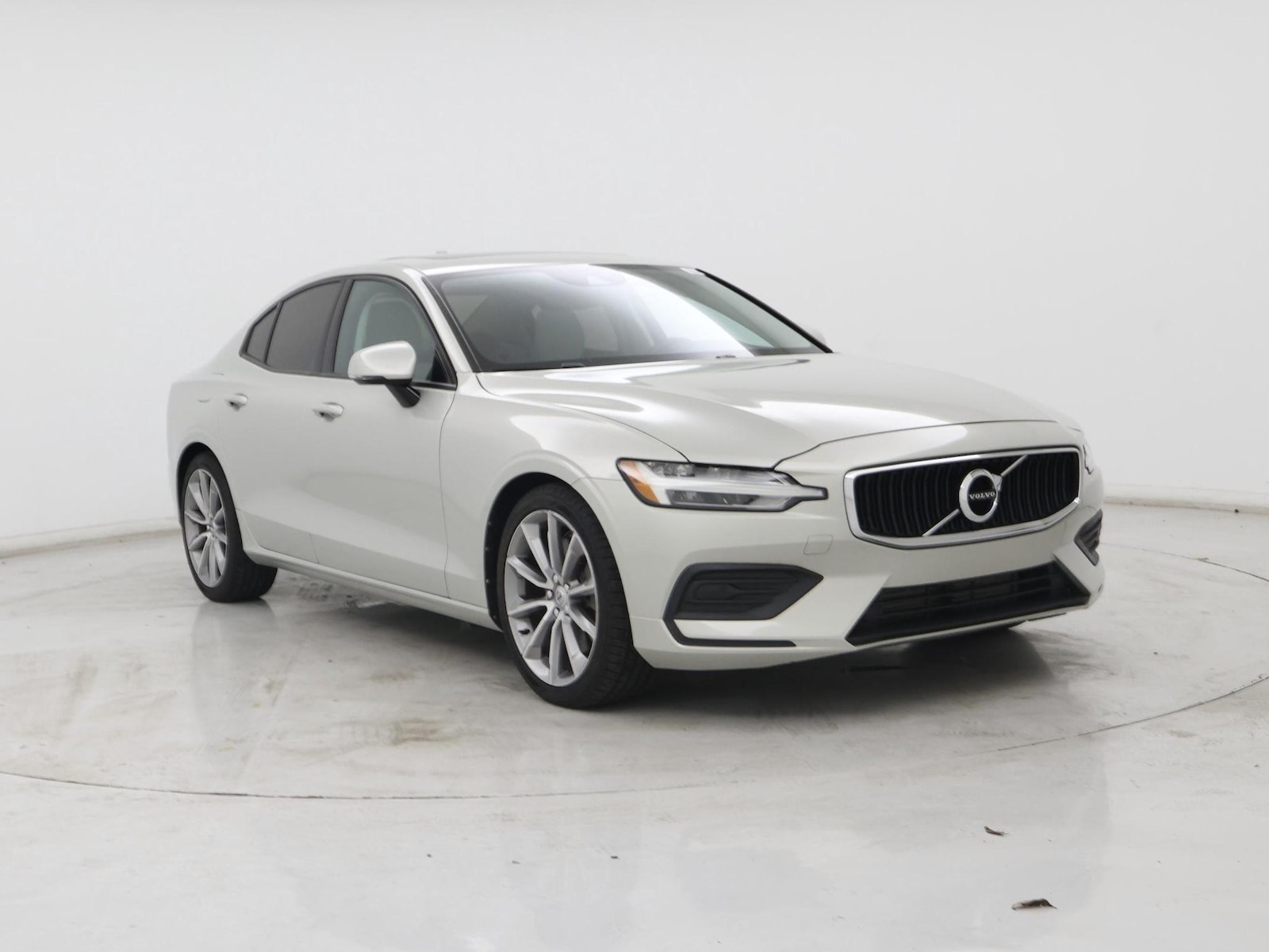 volvo s60 2019 7JRA22TK2KG001850 image volvo s60 2019 7JRA22TK2KG001850 image