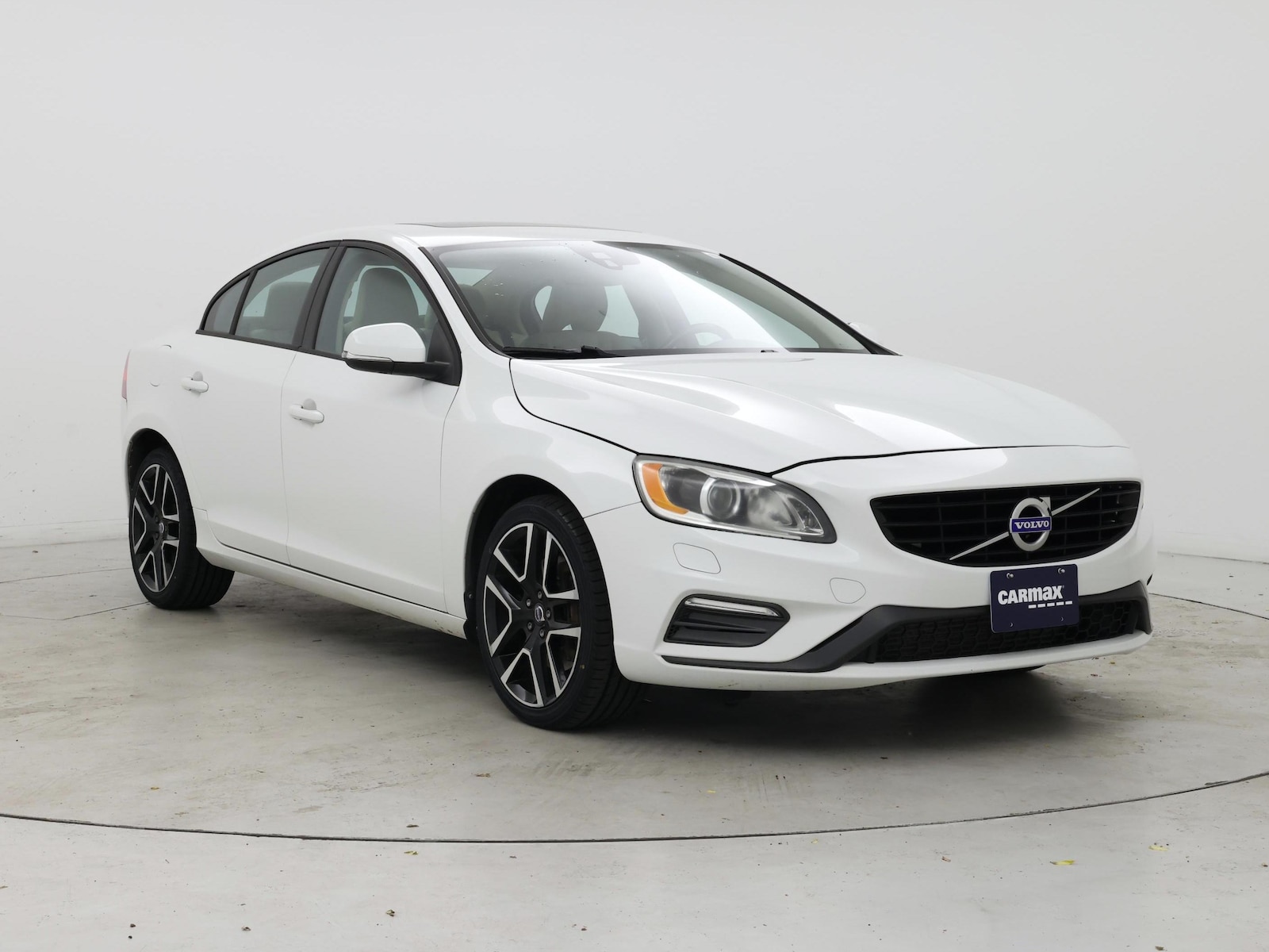 volvo s60 2018 YV140MTL9J2458960 image volvo s60 2018 YV140MTL9J2458960 image