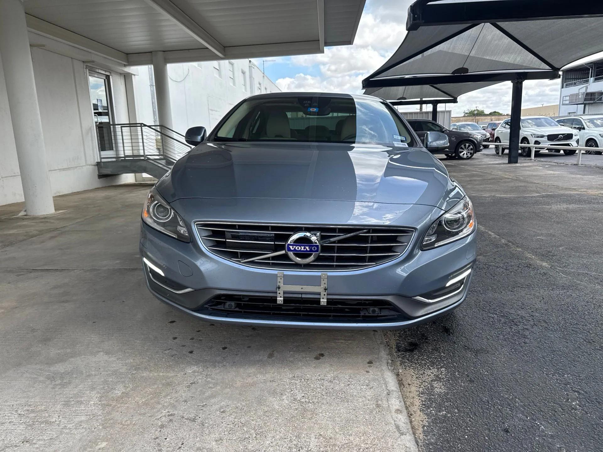 volvo s60 2018 LYV402HMXJB158564 image volvo s60 2018 LYV402HMXJB158564 image