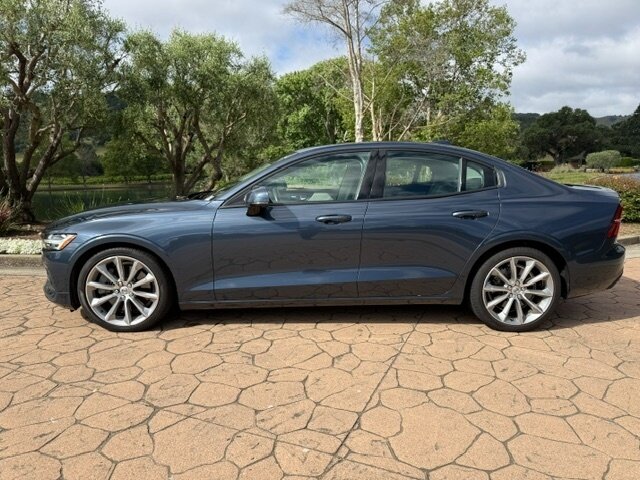 volvo s60 2021 7JRA22TK2MG092329 image volvo s60 2021 7JRA22TK2MG092329 image