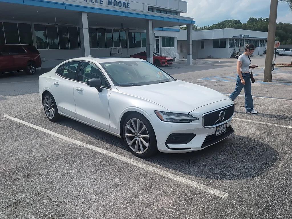 volvo s60 2021 7JR102FK3MG103422 image volvo s60 2021 7JR102FK3MG103422 image