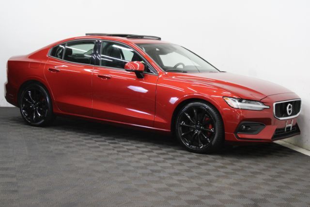 volvo s60 2021 7JR102FK0MG096767 image volvo s60 2021 7JR102FK0MG096767 image