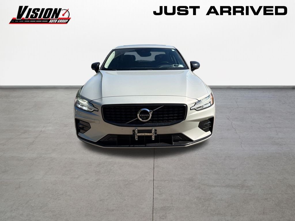 volvo s60 2021 7JR102TZ4MG118965 image volvo s60 2021 7JR102TZ4MG118965 image