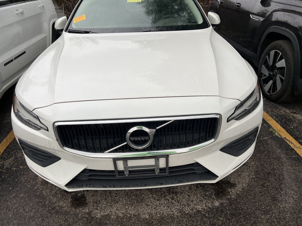 volvo s60 2021 7JRA22TK8MG095641 image volvo s60 2021 7JRA22TK8MG095641 image