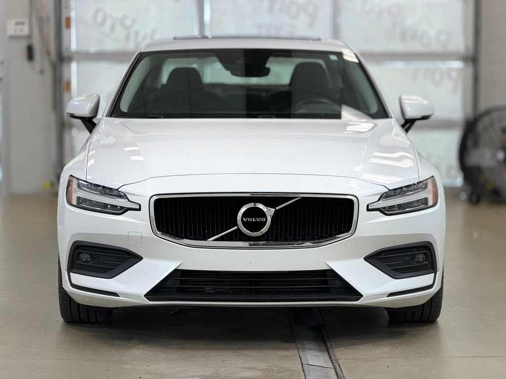 volvo s60 2021 7JRA22TK7MG096392 image volvo s60 2021 7JRA22TK7MG096392 image