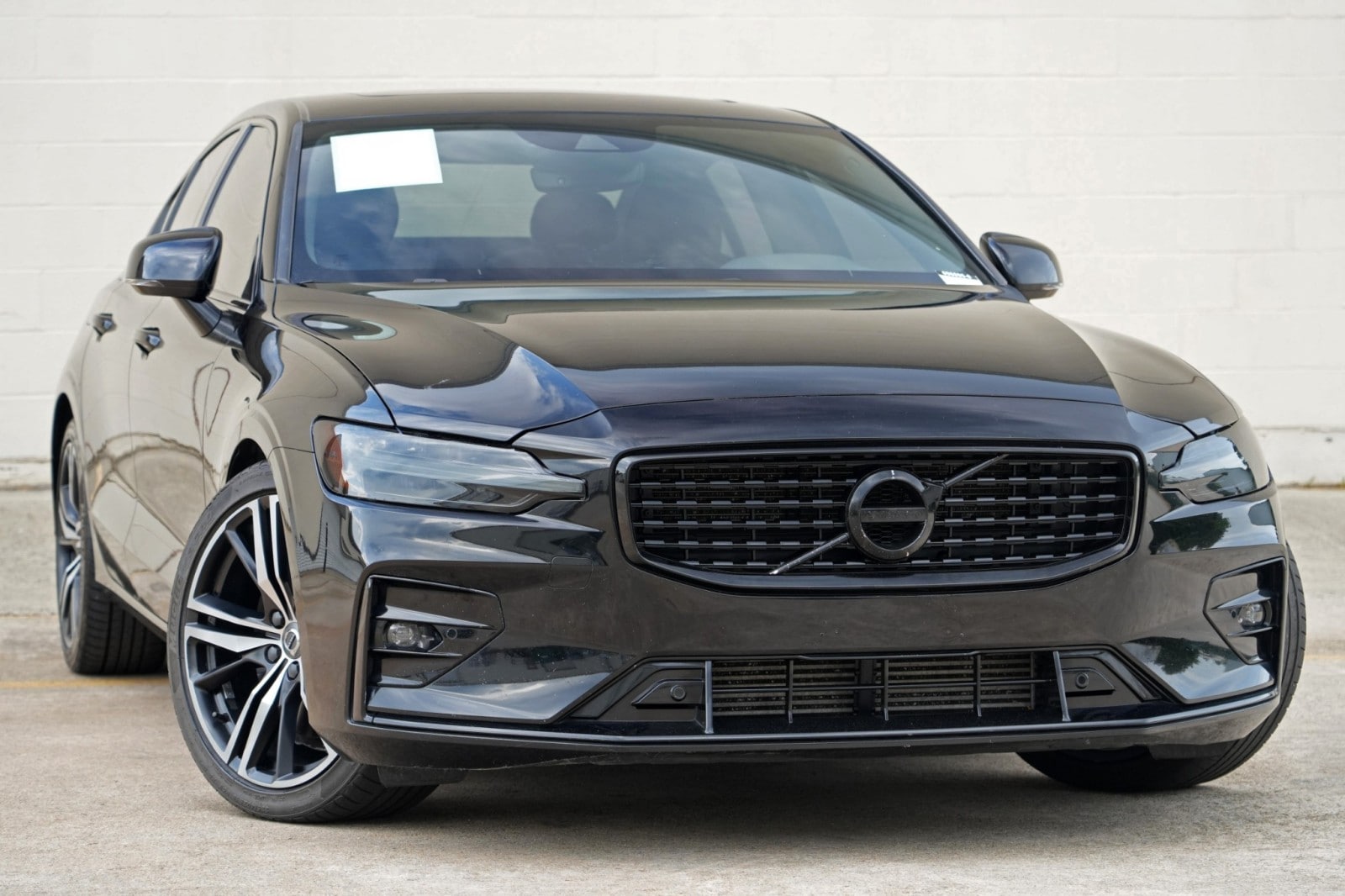 volvo s60 2021 7JRA22TM0MG096896 image volvo s60 2021 7JRA22TM0MG096896 image