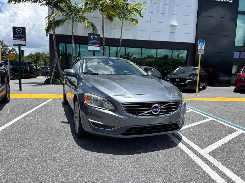 volvo s60 2017 LYV402HK0HB150899 image volvo s60 2017 LYV402HK0HB150899 image