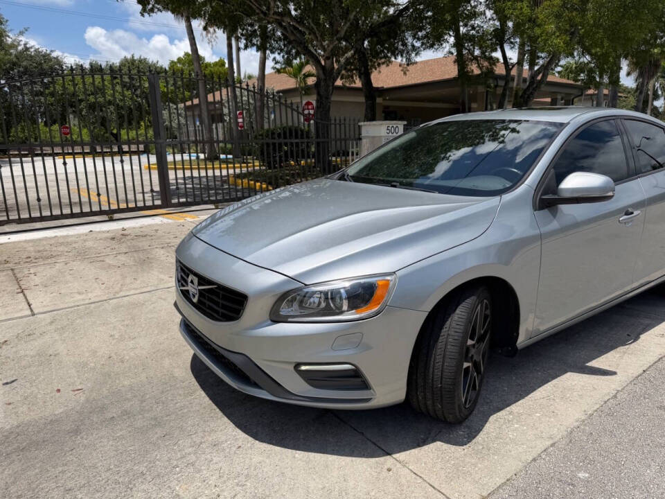 volvo s60 2017 YV126MFL8H2420440 image volvo s60 2017 YV126MFL8H2420440 image