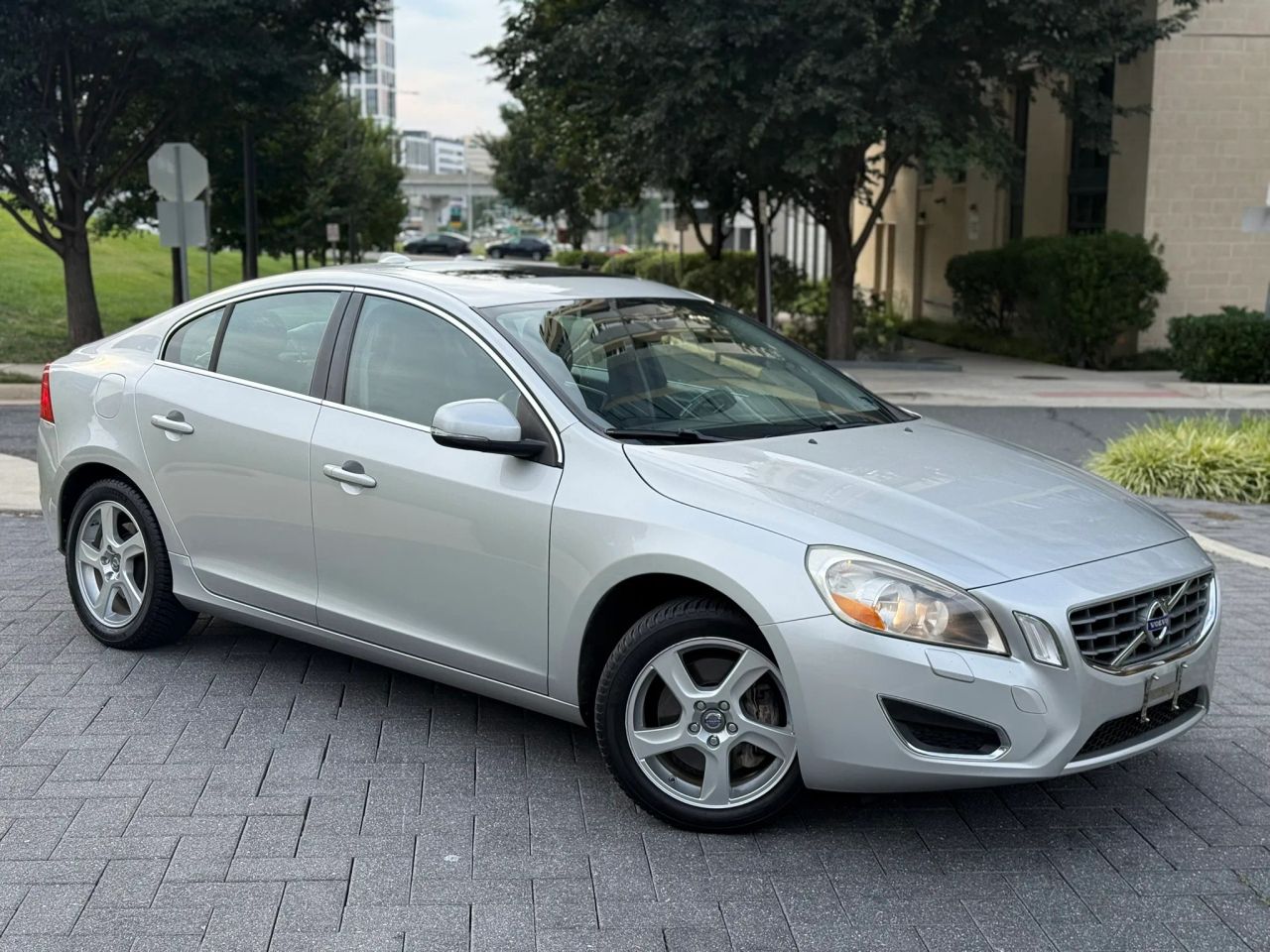 volvo s60 2012 YV1622FS8C2057428 image volvo s60 2012 YV1622FS8C2057428 image