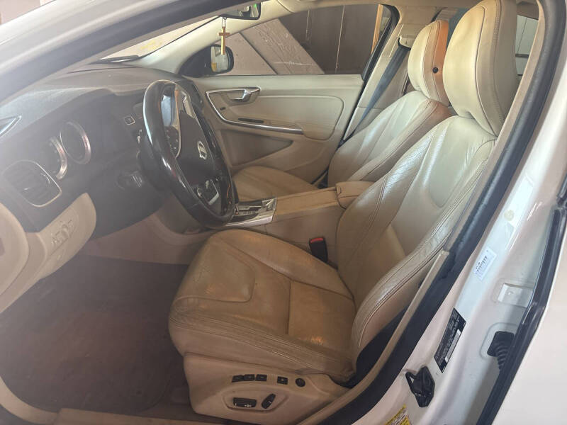 volvo s60 2012 YV1902FH5C2028136 image volvo s60 2012 YV1902FH5C2028136 image