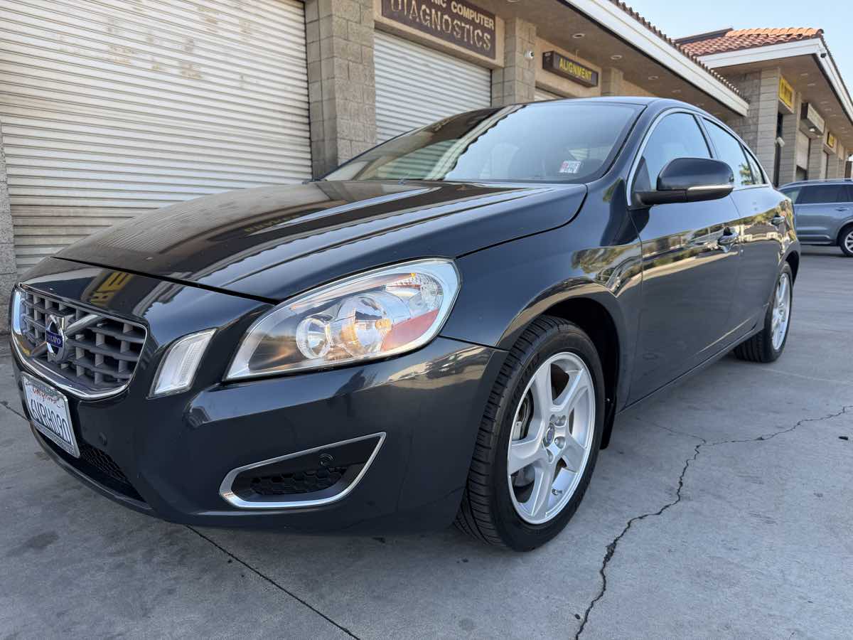 volvo s60 2012 YV1622FS1C2125245 image volvo s60 2012 YV1622FS1C2125245 image