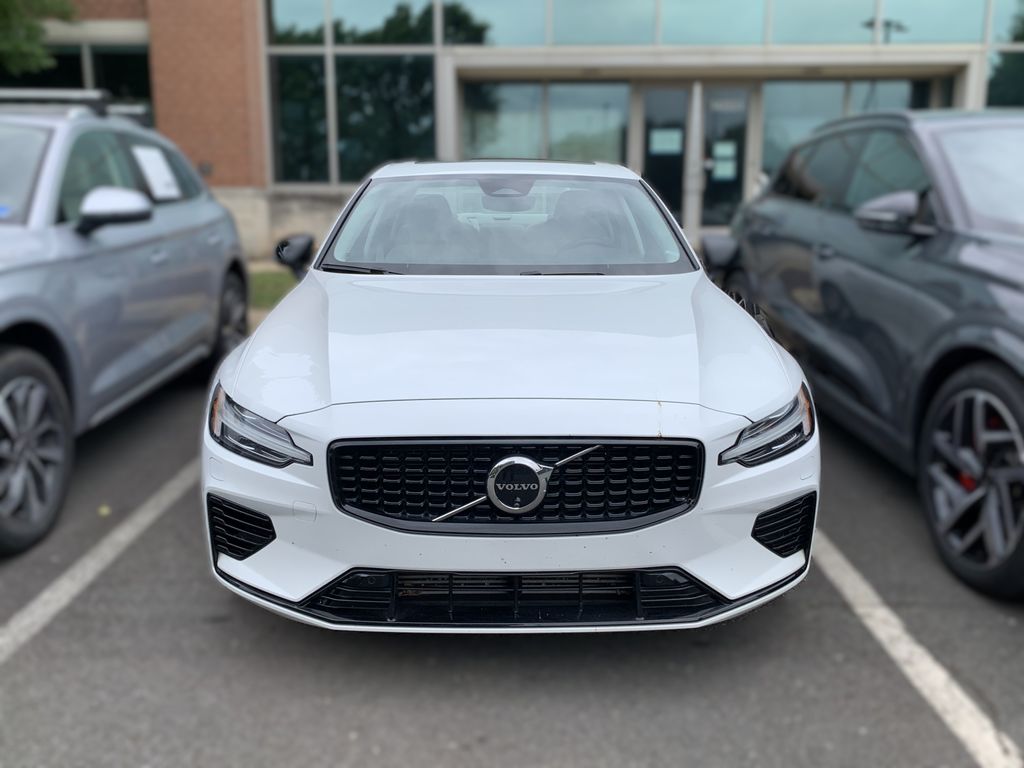 volvo s60 2024 7JRH60FL6RG303230 image volvo s60 2024 7JRH60FL6RG303230 image