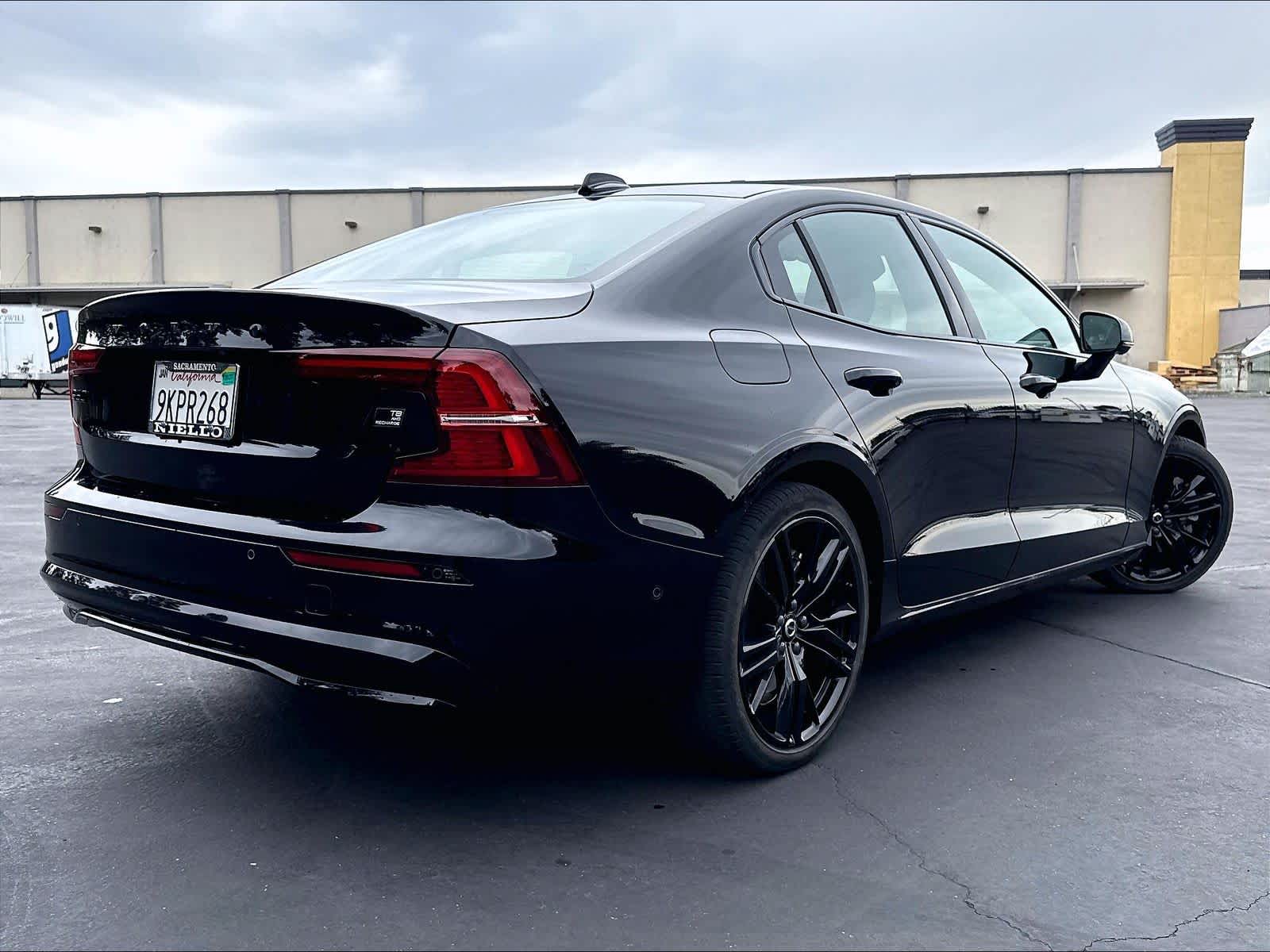 volvo s60 2024 7JRH60FH1RG302899 image volvo s60 2024 7JRH60FH1RG302899 image