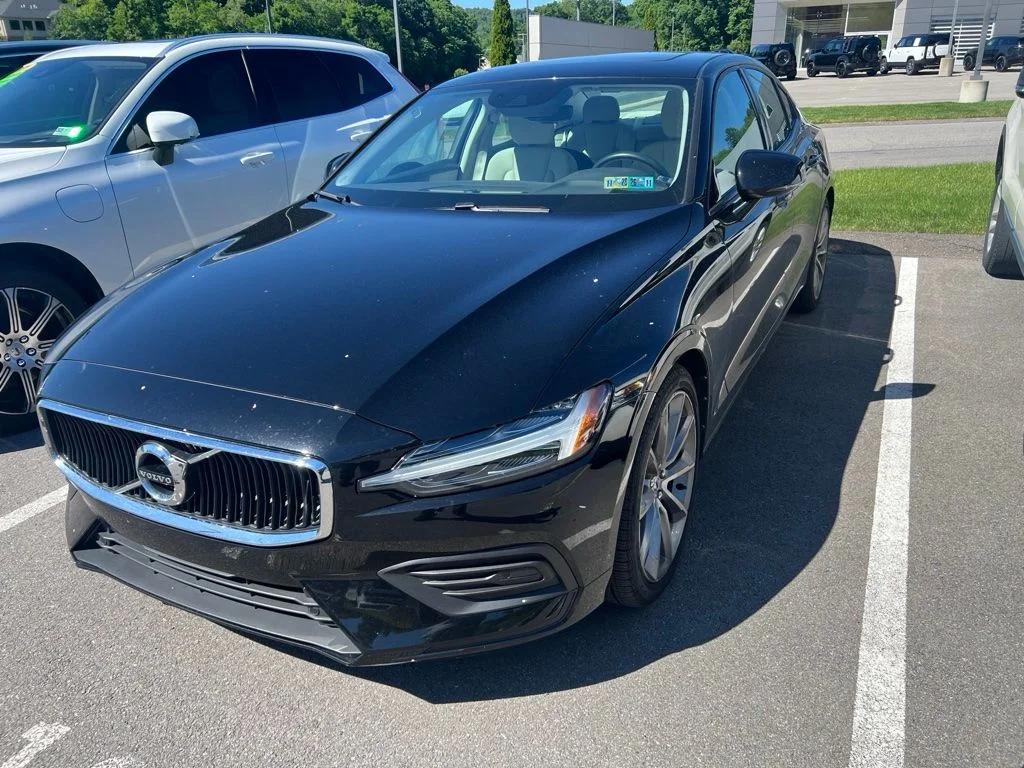 volvo s60 2020 7JRA22TK2LG031898 image volvo s60 2020 7JRA22TK2LG031898 image
