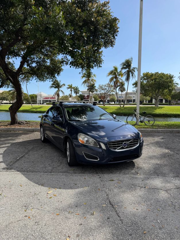 volvo s60 2011 YV1902FH1B2017861 image volvo s60 2011 YV1902FH1B2017861 image
