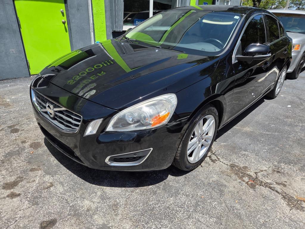 volvo s60 2013 YV1612FS2D2172160 image volvo s60 2013 YV1612FS2D2172160 image