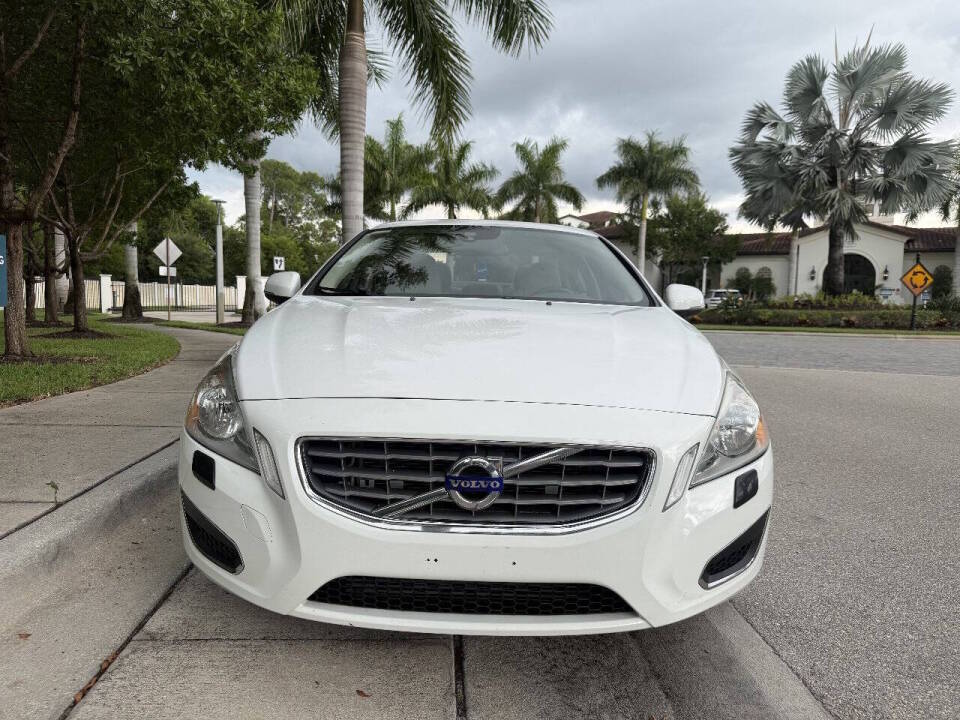 volvo s60 2013 YV1612FH1D1214117 image volvo s60 2013 YV1612FH1D1214117 image