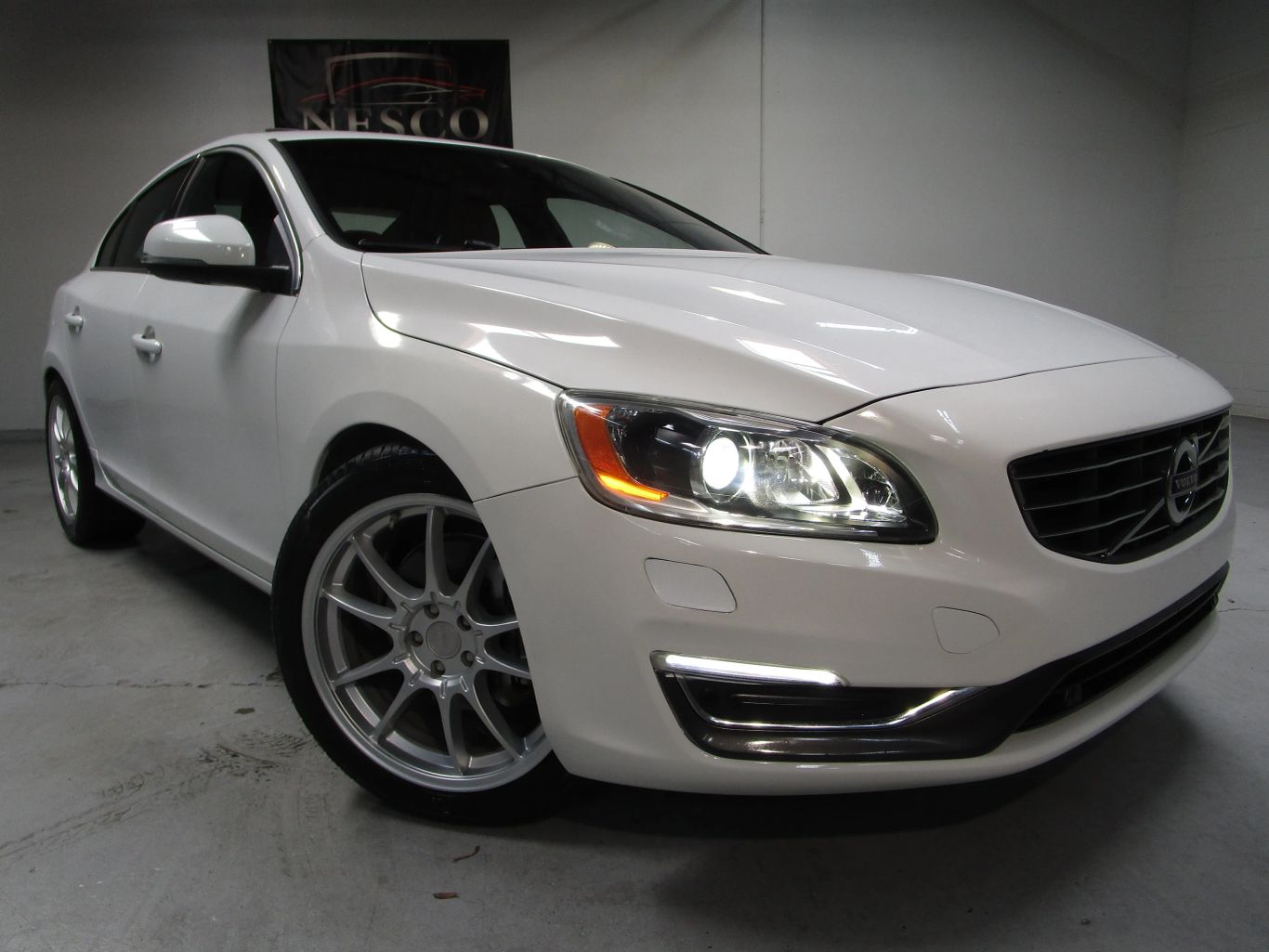 volvo s60 2015 YV1612TB8F1315660 image volvo s60 2015 YV1612TB8F1315660 image