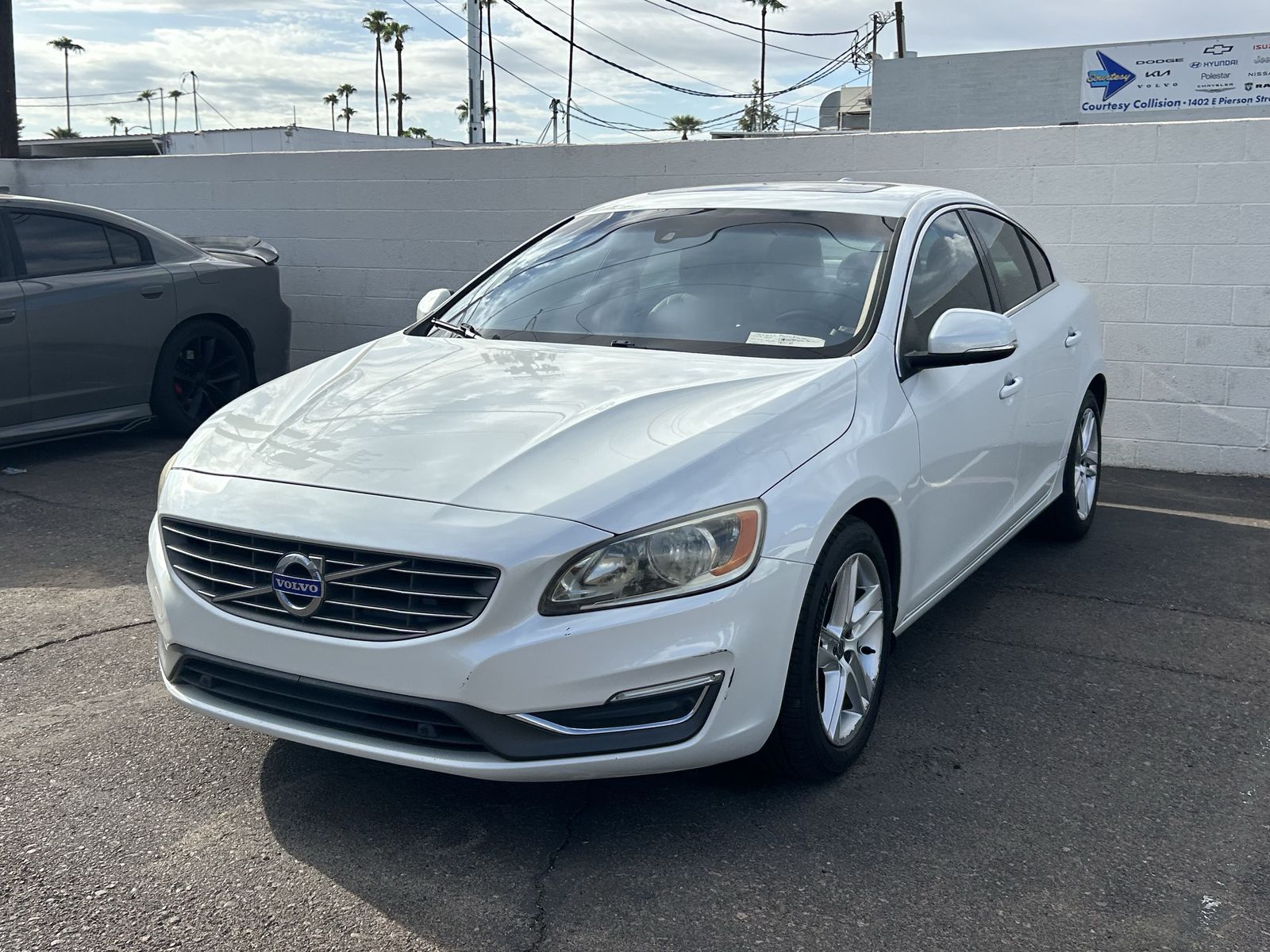 volvo s60 2015 YV140MFK9F2354060 image volvo s60 2015 YV140MFK9F2354060 image