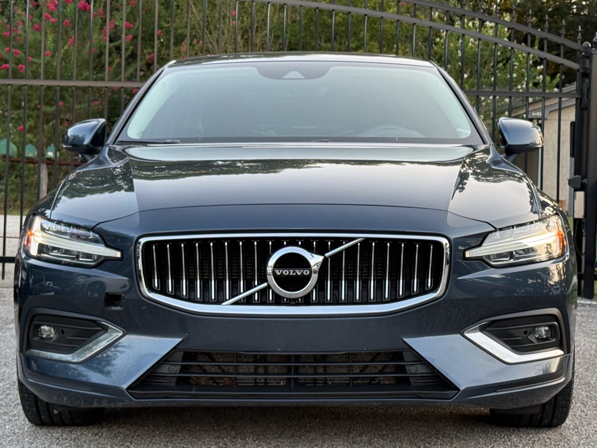 volvo s60 2022 7JRL12FL7NG161081 image volvo s60 2022 7JRL12FL7NG161081 image