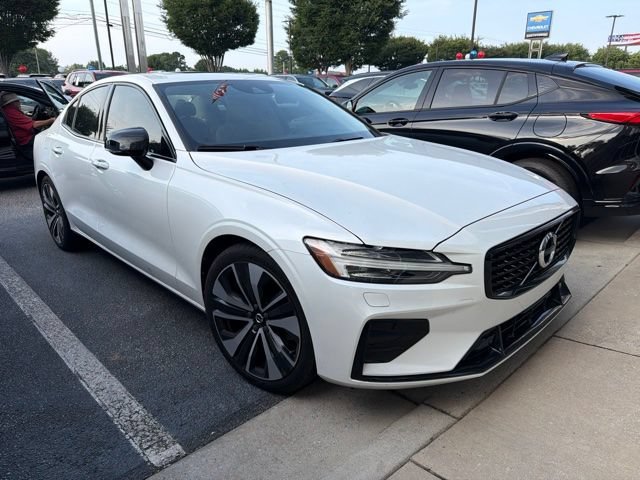 volvo s60 2022 7JRL12FZ4NG155744 image volvo s60 2022 7JRL12FZ4NG155744 image