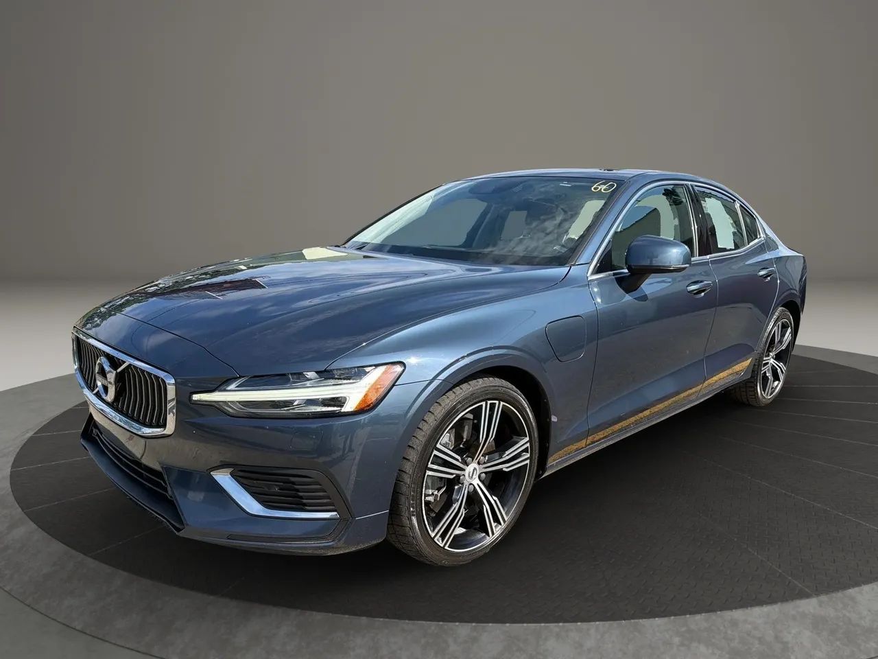 volvo s60 2022 7JRBR0FL8NG174088 image volvo s60 2022 7JRBR0FL8NG174088 image