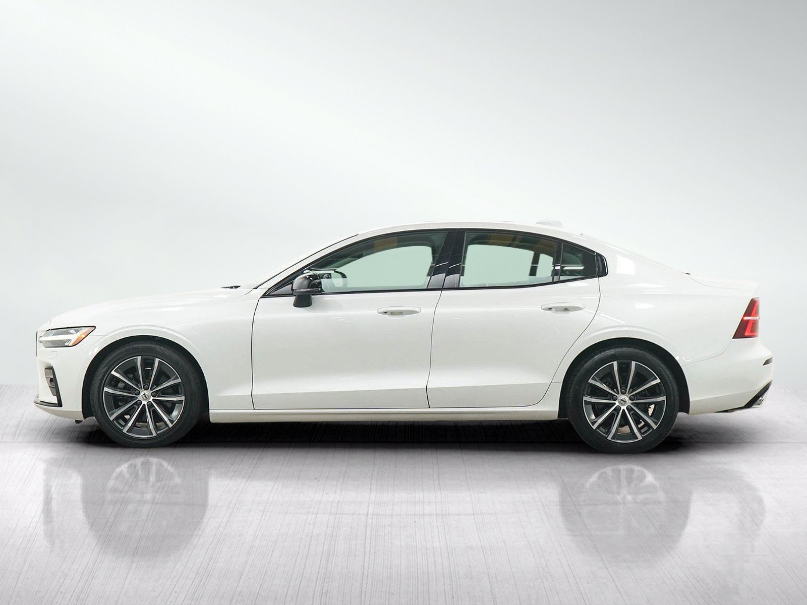 volvo s60 2022 7JRL12TZXNG165408 image volvo s60 2022 7JRL12TZXNG165408 image