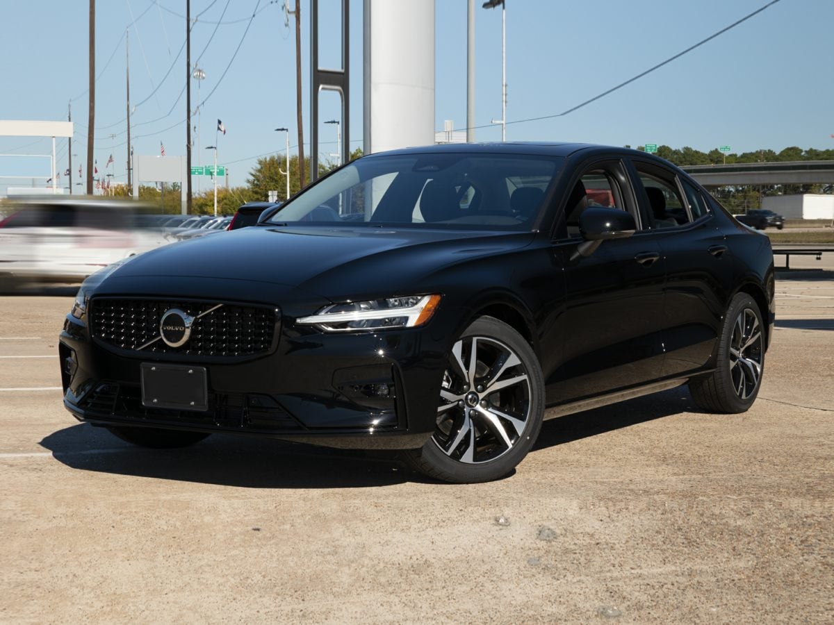 volvo s60 2025 7JRL12FC8SG366632 image