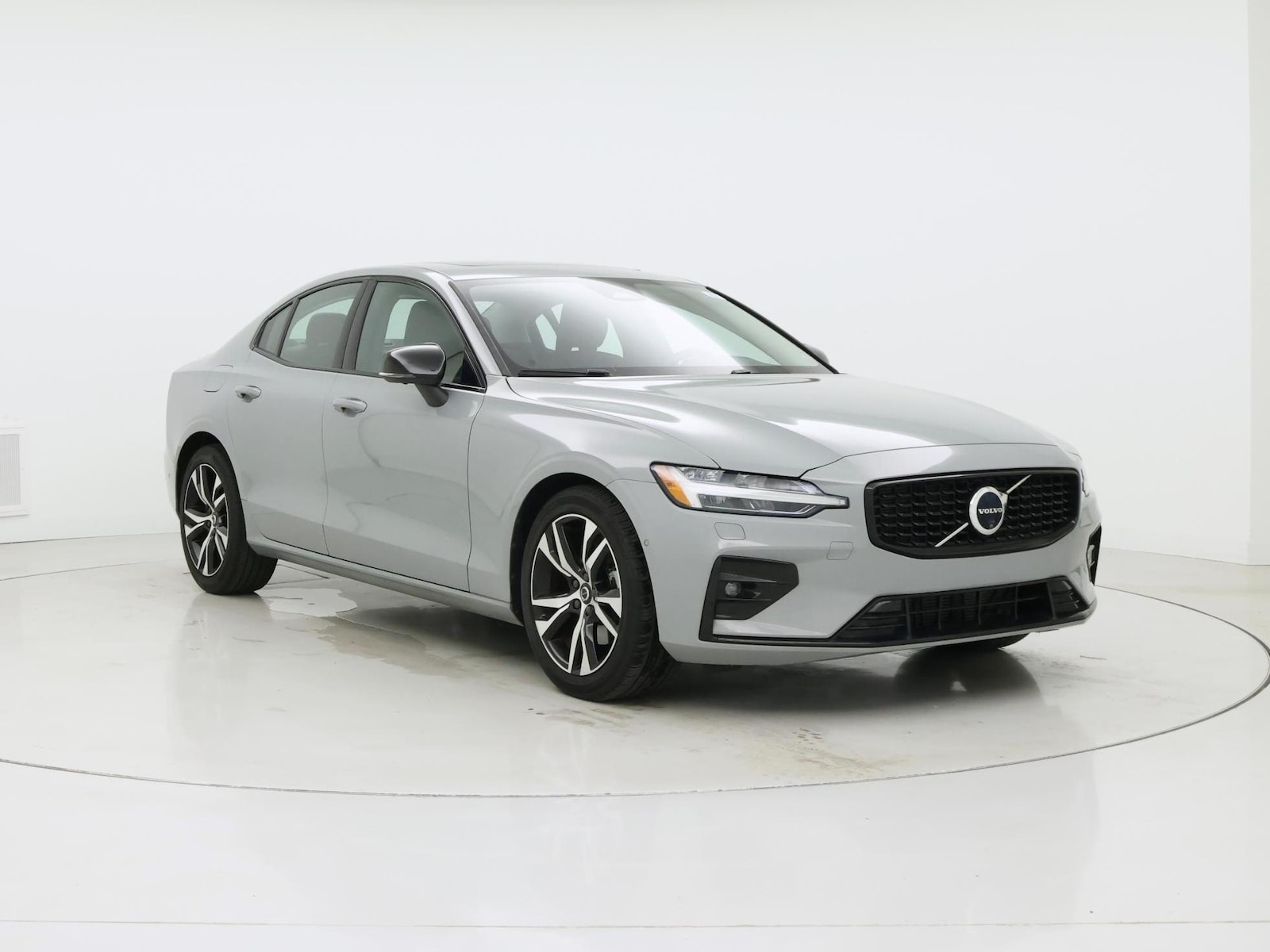 volvo s60 2025 7JRL12FCXSG367006 image volvo s60 2025 7JRL12FCXSG367006 image