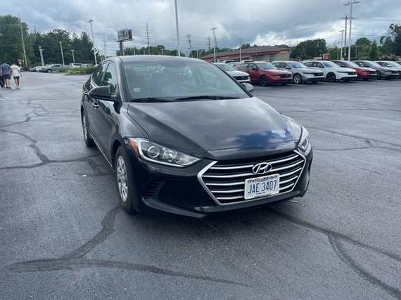 HYUNDAI ELANTRA 2017 5NPD74LF0HH142786 image