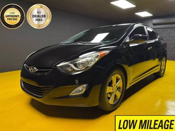 HYUNDAI ELANTRA 2012 5NPDH4AE4CH083712 image