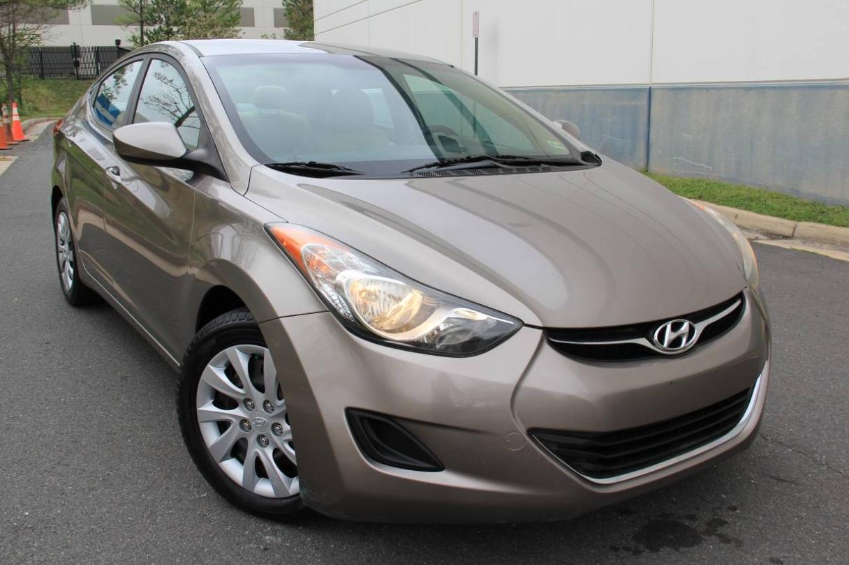 HYUNDAI ELANTRA 2012 5NPDH4AE1CH140528 image