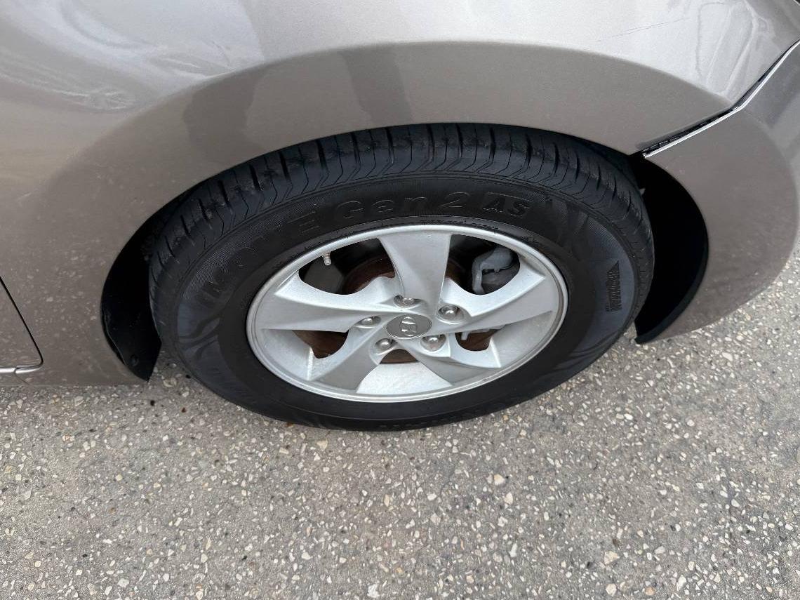 HYUNDAI ELANTRA 2015 5NPDH4AE7FH639791 image HYUNDAI ELANTRA 2015 5NPDH4AE7FH639791 image