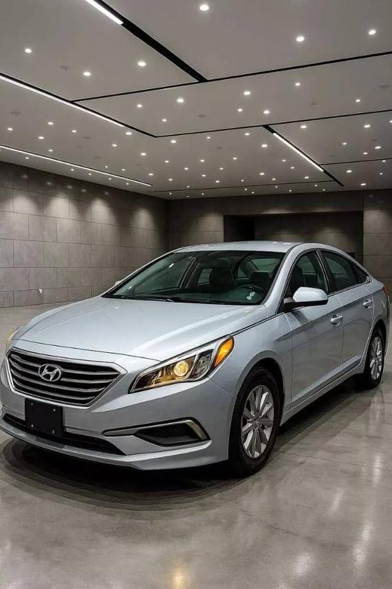 HYUNDAI SONATA 2017 5NPE24AF5HH582203 image HYUNDAI SONATA 2017 5NPE24AF5HH582203 image