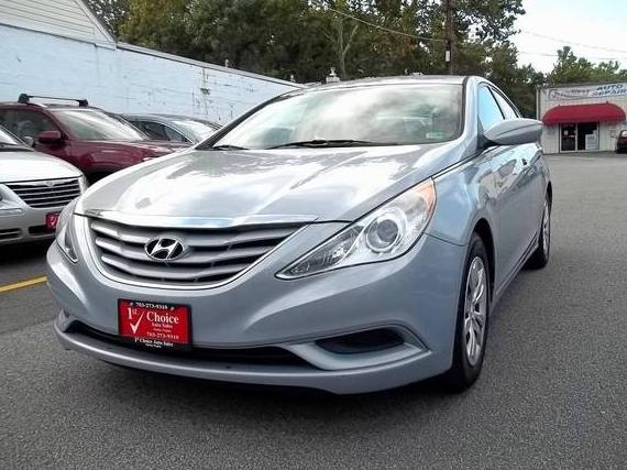 HYUNDAI SONATA 2012 5NPEB4AC8CH503105 image HYUNDAI SONATA 2012 5NPEB4AC8CH503105 image