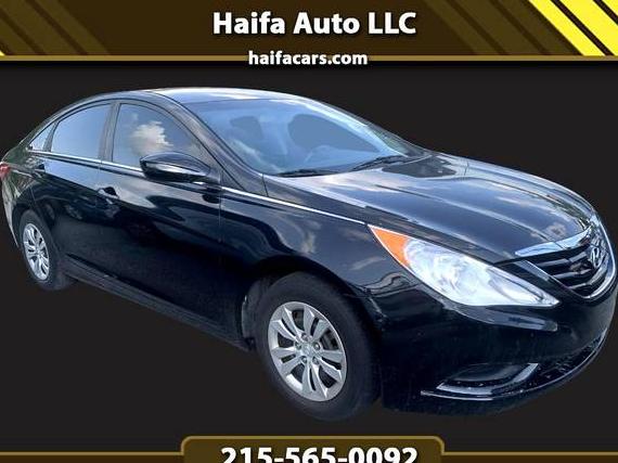 HYUNDAI SONATA 2012 5NPEB4AC9CH393973 image HYUNDAI SONATA 2012 5NPEB4AC9CH393973 image