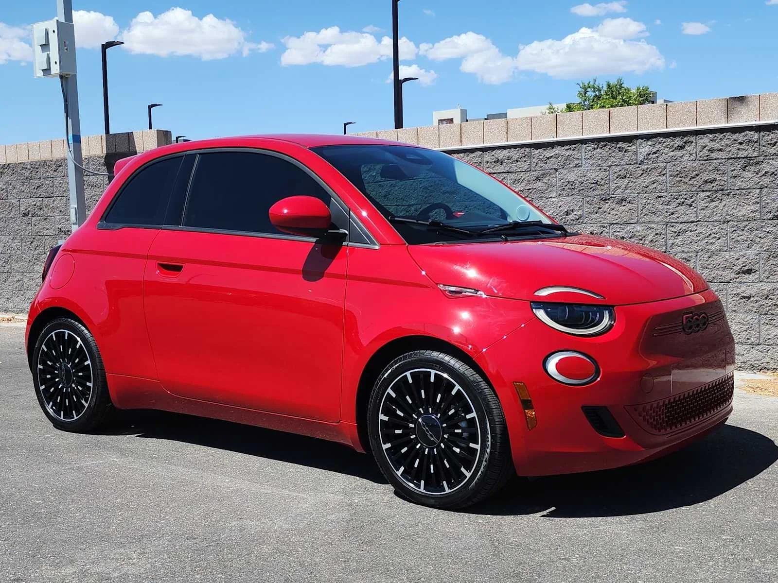 fiat 500e 2024 ZFAFFAA44RX212539 image fiat 500e 2024 ZFAFFAA44RX212539 image